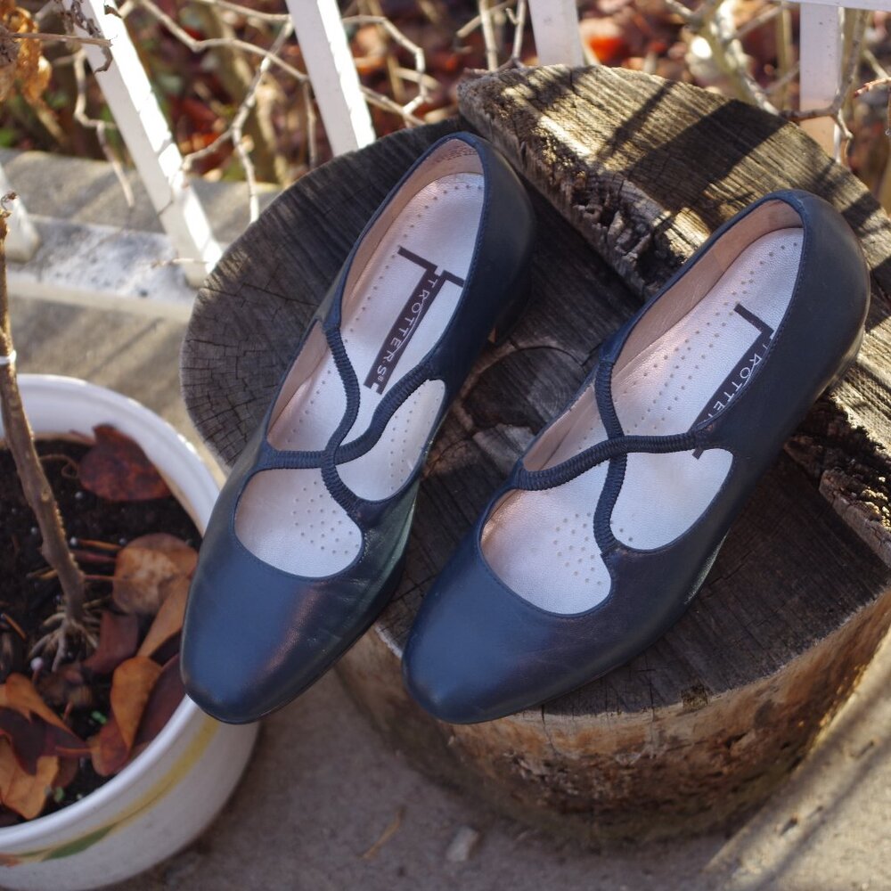 Trotters Jamie Pump Ladies Dance Shoes